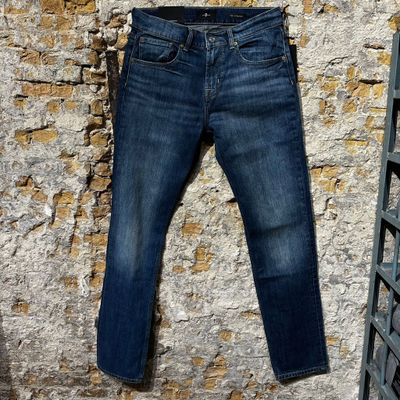 7 For All Mankind Straight Mid Blue Foto van 7 For All Mankind Straight Mid Blue