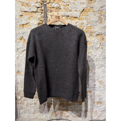 Foto van Kris K K Antonelli Round Neck Sweater Dark Brown