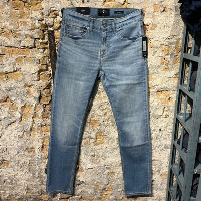 7 For All Mankind Slimmy Legato Light Blue Foto van 7 For All Mankind Slimmy Legato Light Blue