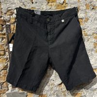Myths Apollo Short Black