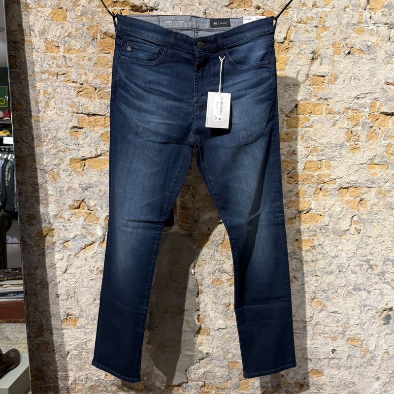 AG Jeans AirLuxe Everet Slim Straight 3 Year Wash