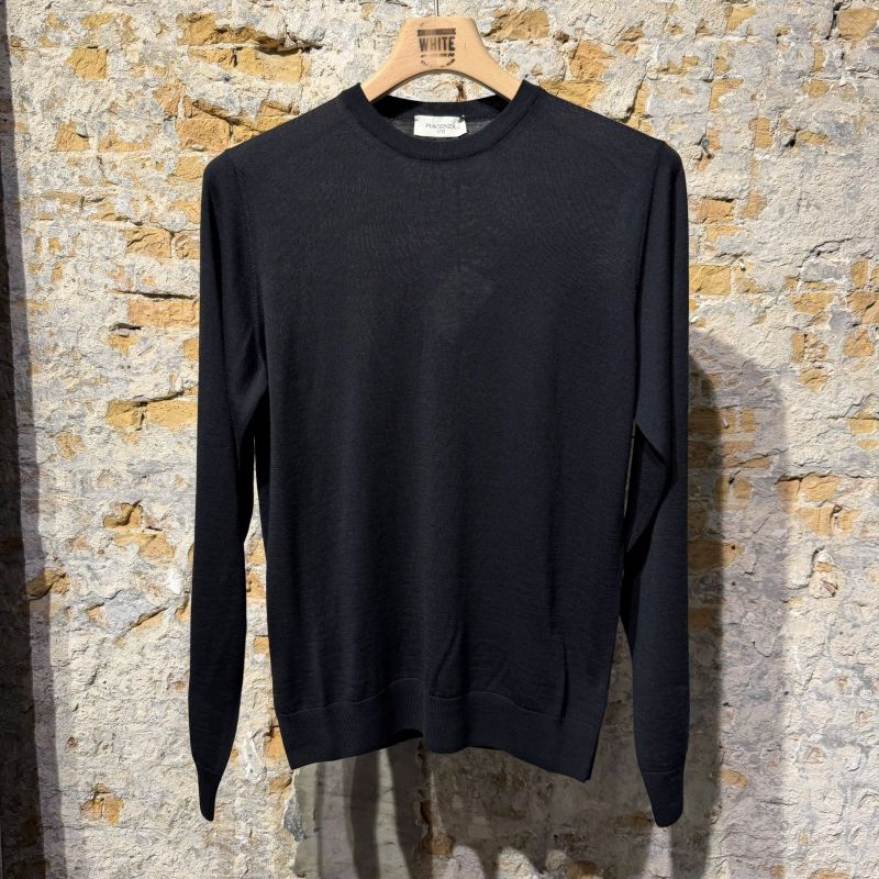Piacenza Crewneck Merino Wool Jet Black Piacenza Crewneck Merino Wool Jet Black