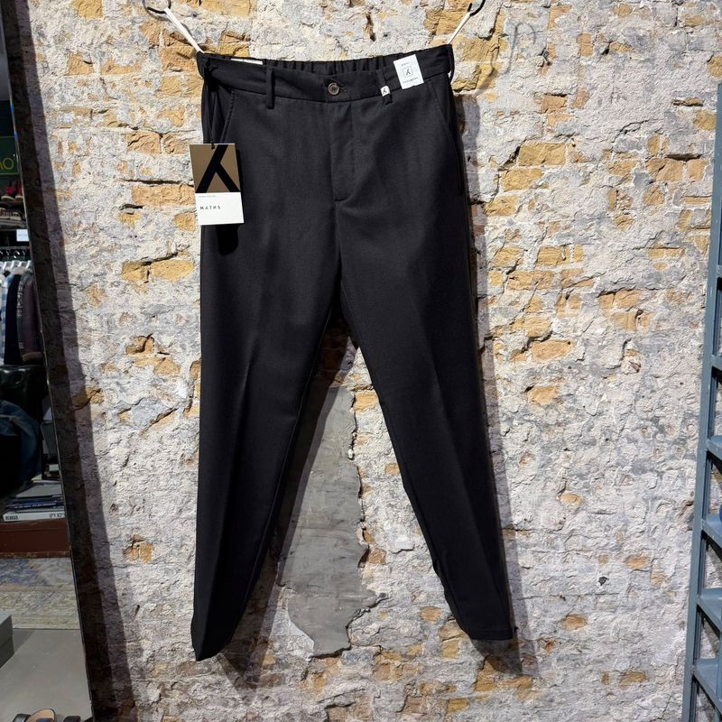 Myths Pantalon Relaxt Wool Cashmer Pitch Brown Myths Pantalon Relaxt Wool Cashmer Pitch Brown