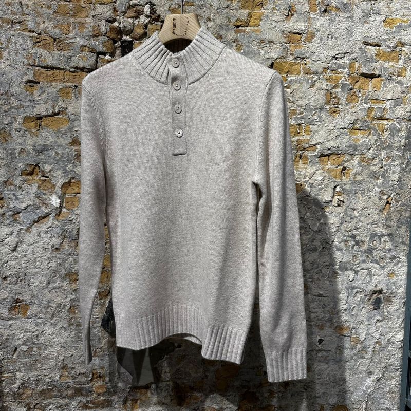 Kris K Quarter Button Turtle Neck Cashmere Oatmeal