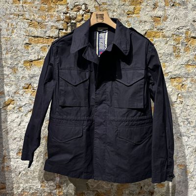 Foto van Iimpermeabile Wax Coat Field Jacket Style Navy 
