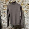 Afbeelding van Majestic Filatures Cashmere Long Sleeve Turtleneck Bison Brown 