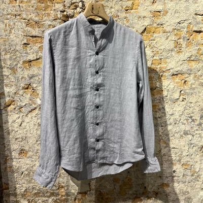 Hannes Roether Relaxed Linnen Summer Shirt Old Purple  Foto van Hannes Roether Relaxed Linnen Summer Shirt Old Purple