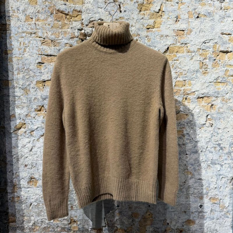 Piacenza Virgin Wool Roll Neck Camel Piacenza Virgin Wool Roll Neck Camel