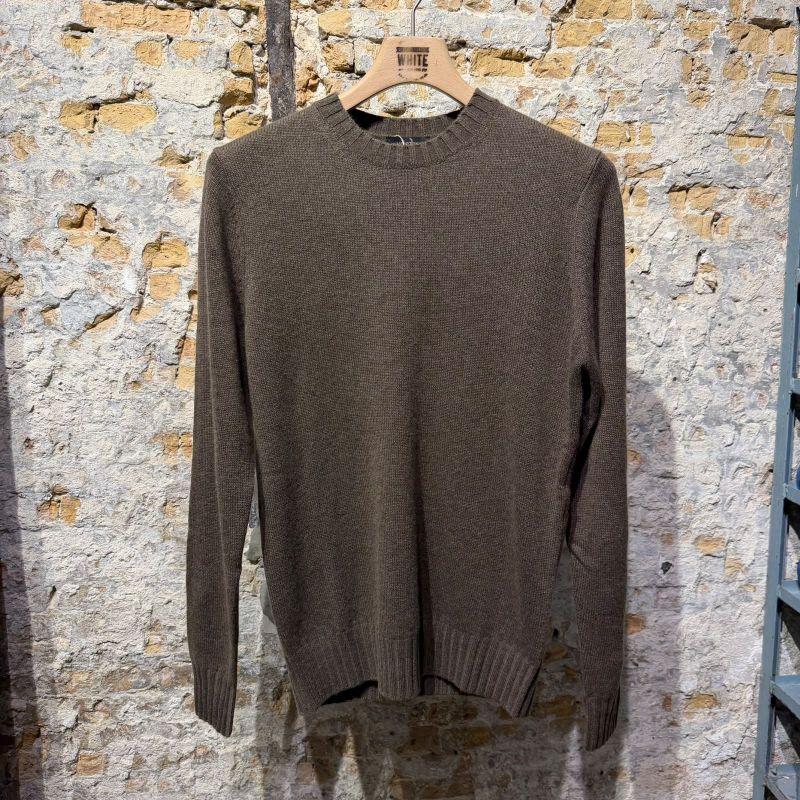 Kris K B Johnson O-neck Merino Wool Bark Brown Kris K B Johnson O-neck Merino Wool Bark Brown