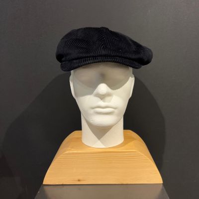 Foto van ​Wigens Corduroy News Boy Retro Cap Black 