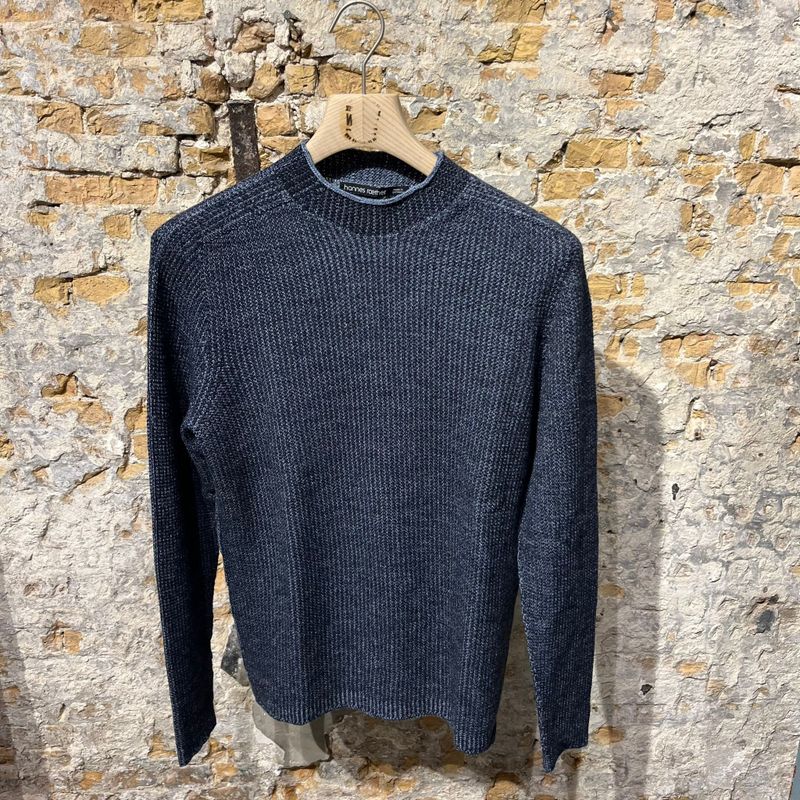 Hannes Roether Hi neck Sweat Wool Blue