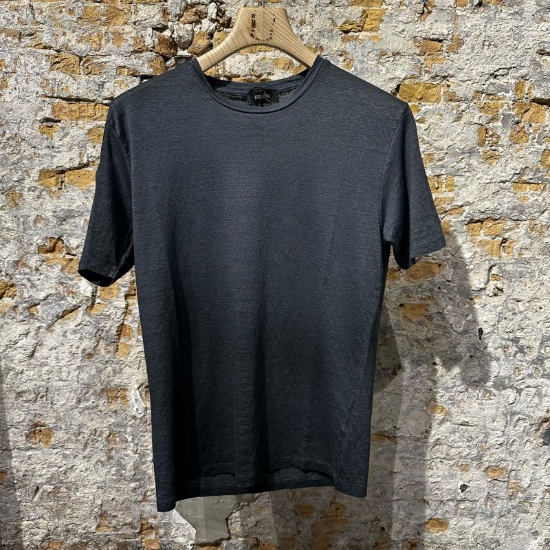 Kris K McConaughey O-neck Antra Black Kris K McConaughey O-neck Antra Black