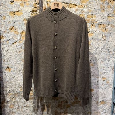 Foto van Kris K A Young Merino Wool Cardigan Coffie Brown
